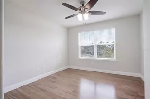 8049 Cadman St, Orlando, FL 32832 - Photo 11