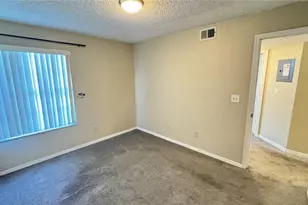 2727 N Poinciana Blvd, Kissimmee, FL 34746 - Photo 17