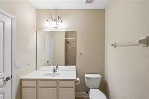 6375 San Lazaro Ct, Orlando, FL 32835 - Photo 17