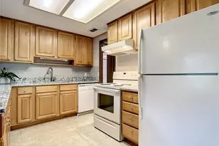 310 Camellia St, Chuluota, FL 32766 - Photo 7
