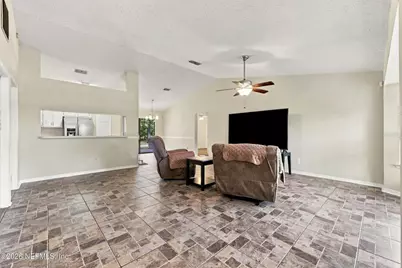 4926 Garden Moss Circle S, Jacksonville, FL 32257 - Photo 7