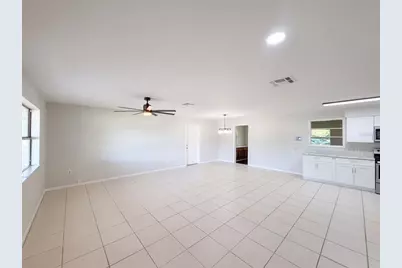 425 W Daughtery Road, Lakeland, FL 33809 - Photo 3