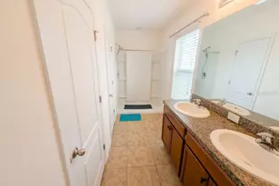803 Ashentree Dr, Plant City, FL 33563 - Photo 13