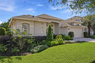 13850 Bluewater Cir, Orlando, FL 32828 - Photo 3