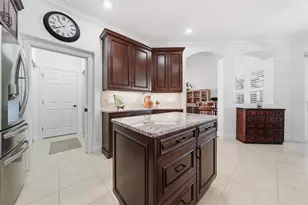 13850 Bluewater Cir, Orlando, FL 32828 - Photo 13