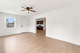 135 Iguala Dr, Kissimmee, FL 34743 - Photo 11