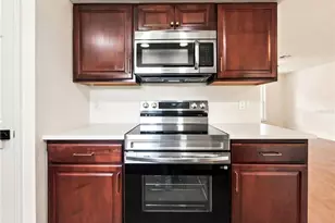 135 Iguala Dr, Kissimmee, FL 34743 - Photo 9