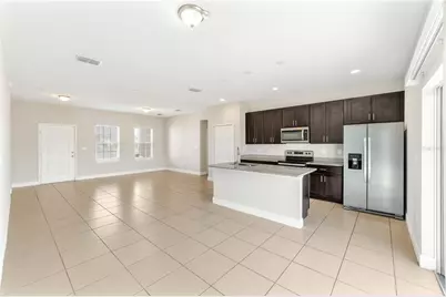 1910 Lakeview Lane, Poinciana, FL 34759 - Photo 7
