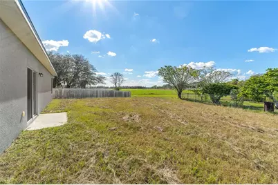 1910 Lakeview Lane, Poinciana, FL 34759 - Photo 33