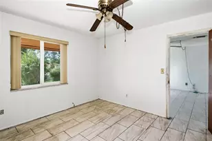 4205 Solomon Dr, Orlando, FL 32811 - Photo 17