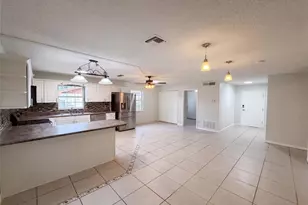 904 Spring Creek Dr, Ocoee, FL 34761 - Photo 3