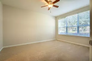 2679 Metro Sevilla Dr, Orlando, FL 32835 - Photo 7