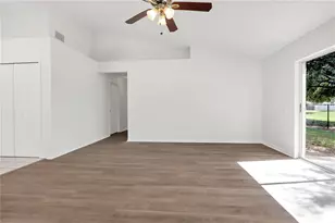 12108 Dawn Vista Dr, Riverview, FL 33578 - Photo 11