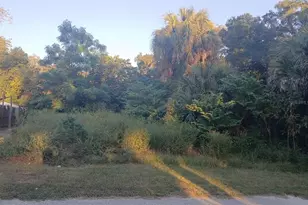 425 NW 12th Ave, Ocala, FL 34475 - Photo 1
