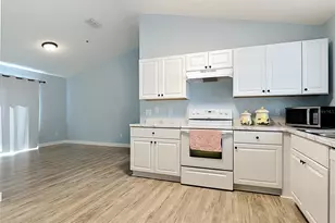 9684 Hollyhill Dr, Orlando, FL 32824 - Photo 13