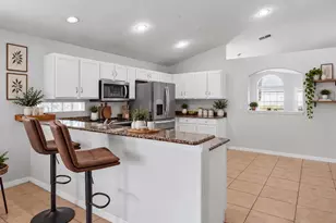 3047 Rob Way, Kissimmee, FL 34743 - Photo 9