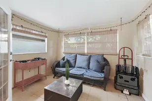 9627 Hidden Oaks Cir, Tampa, FL 33612 - Photo 35