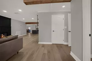 9627 Hidden Oaks Cir, Tampa, FL 33612 - Photo 3