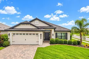 5068 Tennessee Lake Dr, Auburndale, FL 33823 - Photo 1