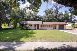 467 S Carpenter Ave, Orange City, FL 32763 - Photo 1