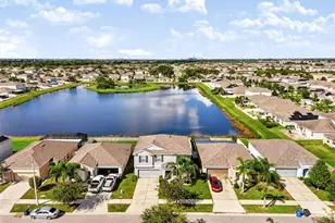 1711 Broad Winged Hawk Dr, Ruskin, FL 33570 - Photo 5