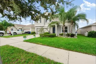 1711 Broad Winged Hawk Dr, Ruskin, FL 33570 - Photo 3