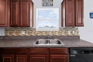 1711 Broad Winged Hawk Dr, Ruskin, FL 33570 - Photo 21