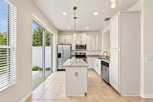9649 Silver Buttonwood St, Orlando, FL 32832 - Photo 9