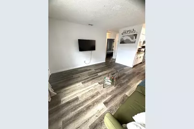 4590 76th Avenue N #302, Pinellas Park, FL 33781 - Photo 5