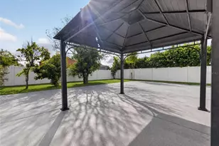 715 Crystal Bay Ln, Orlando, FL 32828 - Photo 17