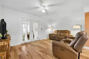 172 115th Ave N, Saint Petersburg, FL 33716 - Photo 11