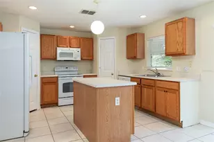 2457 Elkcam Blvd, Deltona, FL 32738 - Photo 3