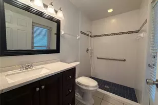 3705 Malec Cir, Sarasota, FL 34233 - Photo 27