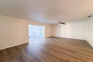 3705 Malec Cir, Sarasota, FL 34233 - Photo 3