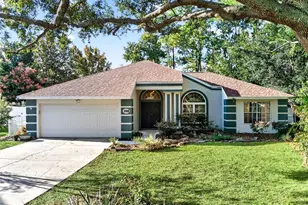 168 Pine Lake View Dr, Davenport, FL 33837 - Photo 1