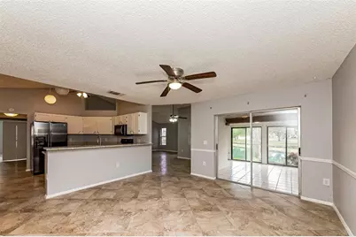 610 49th Street E, Bradenton, FL 34208 - Photo 3