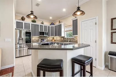 25520 Maurepas Lane, Leesburg, FL 34748 - Photo 9