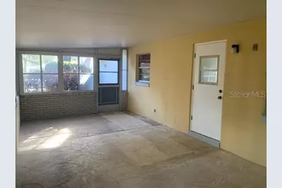5613 Castle Oak Court, Orlando, FL 32808 - Photo 23