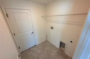 1945 Heart Lk Dr, Groveland, FL 34736 - Photo 15