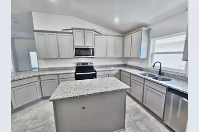 7660 Bent Tree Loop, Saint Cloud, FL 34773 - Photo 7