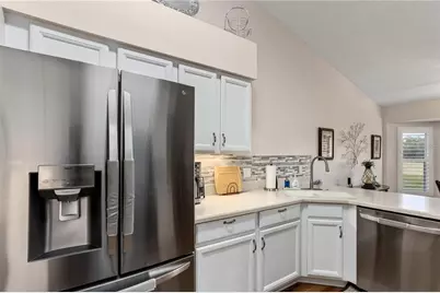 25233 Lost Oak Circle, Leesburg, FL 34748 - Photo 5