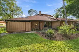 225 Heron Bay Cir, Lake Mary, FL 32746 - Photo 3