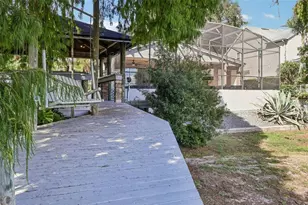 1113 Hawthorne Cove Dr, Ocoee, FL 34761 - Photo 35