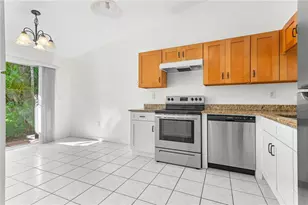 6479 Royal Woods Dr, Fort Myers, FL 33908 - Photo 3