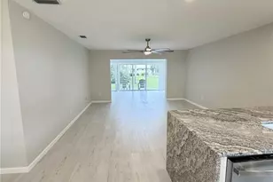 11481 W Bayshore Dr, Crystal River, FL 34429 - Photo 3