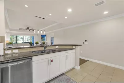 1106 Sunset View Circle #102, Reunion, FL 34747 - Photo 9