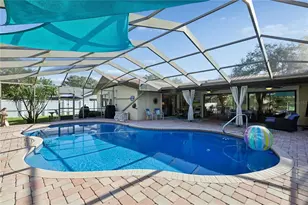 10468 95th St, Seminole, FL 33777 - Photo 15