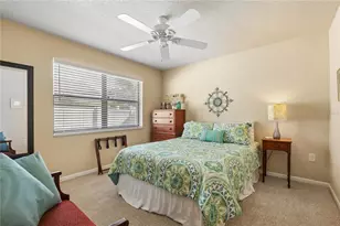 10468 95th St, Seminole, FL 33777 - Photo 21