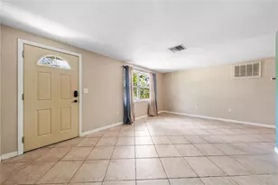 5017 Overlook Dr, New Port Richey, FL 34652 - Photo 7