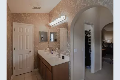 216 Tres Reyes Lane, Groveland, FL 34736 - Photo 29